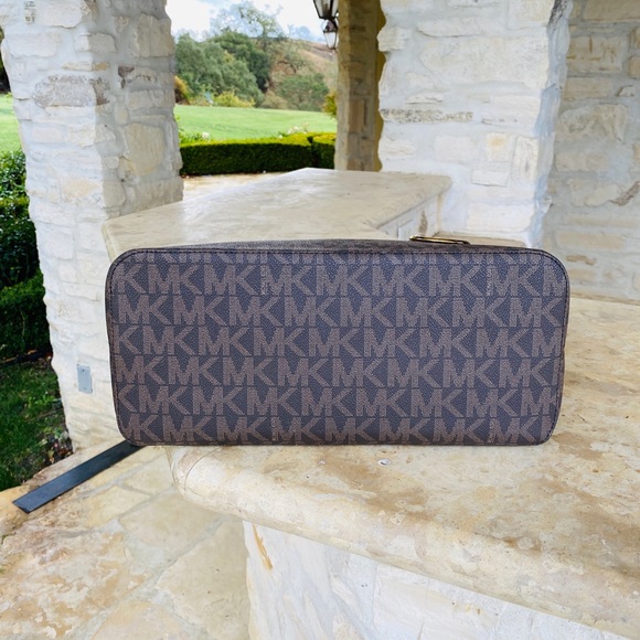 NWT Michael Kors Jet set signature tote&wallet - Picture 7 of 8